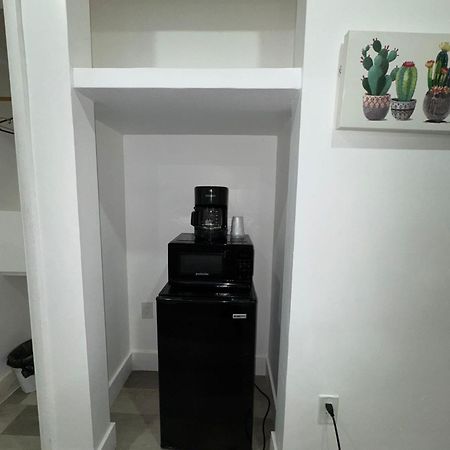 Hotel Rainbow - Miami - Little Havanna Εξωτερικό φωτογραφία