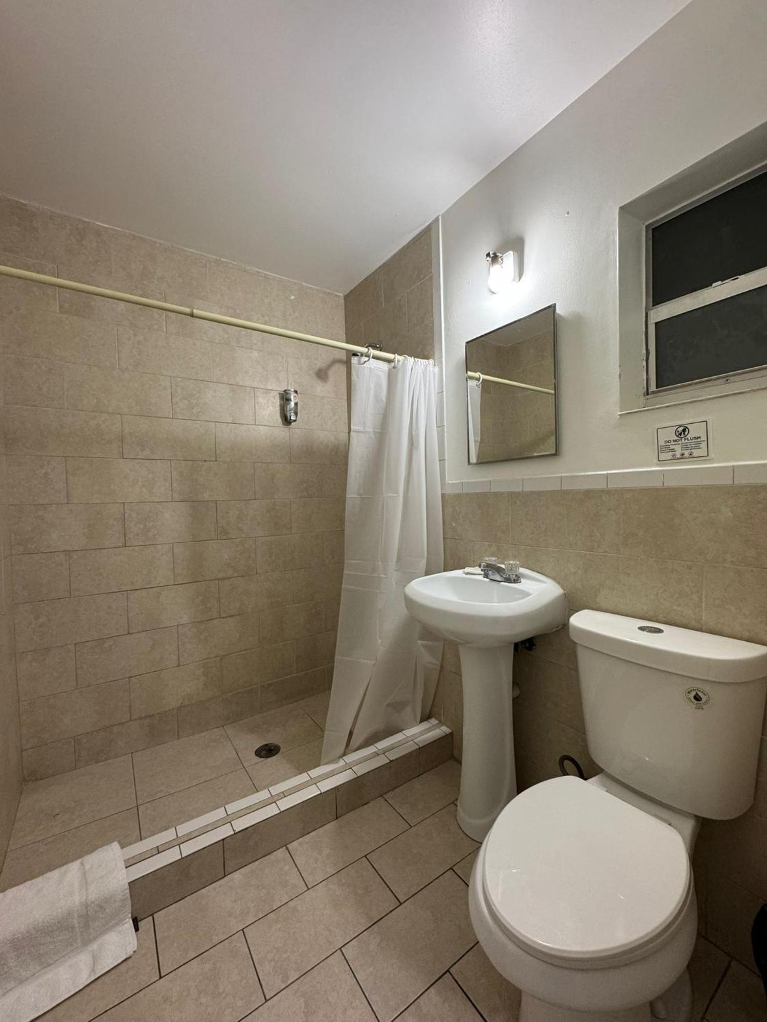Hotel Rainbow - Miami - Little Havanna Εξωτερικό φωτογραφία